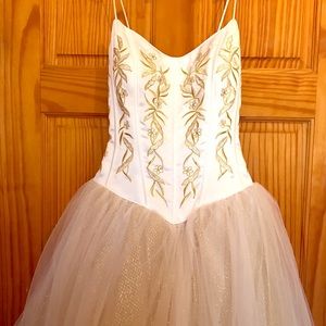 Ball gown!!!